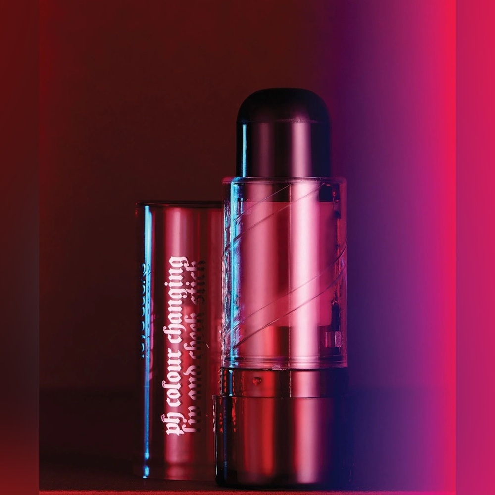 Lottie London The Vampire Diaries Ph Colour Changing Lip & Cheek Stick Hybrid